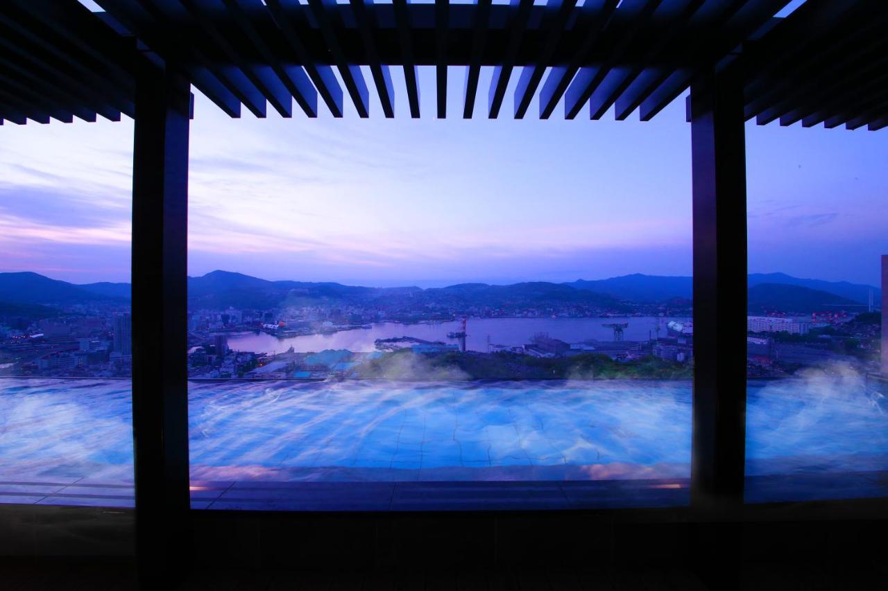 Ooedo Onsen Monogatari Nagasaki Hotel Seifu Exterior photo